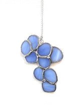 Load image into Gallery viewer, violets suncatcher