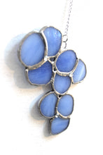 Load image into Gallery viewer, violets suncatcher