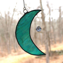 Load image into Gallery viewer, crescent mooncatcher: jungle green iridescent with black rainbow aura orb