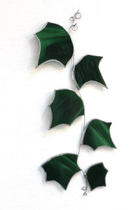 vine leaves suncatcher: ivy