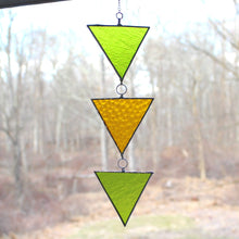 Load image into Gallery viewer, arrow chain suncatcher: green + yellow