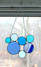 Load image into Gallery viewer, bubbles suncatcher: blue