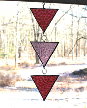 Load image into Gallery viewer, arrow chain suncatcher: pink