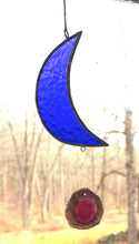 Load image into Gallery viewer, crescent mooncatcher: blue with agate charm