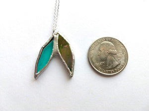 leaves pendant necklace (small version)