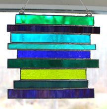 Load image into Gallery viewer, ladder suncatcher - seaweed